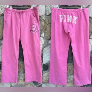 Y2K VS PINK Wide Leg Sweatpants Size M Butt Spellout Trendy Baggy Preppy Sporty